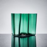 1312 8210 VASE